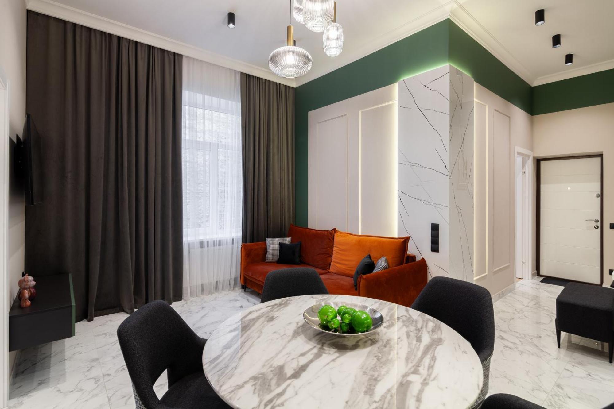 Leogrand Apartments On Franka 35 Lviv Exterior photo